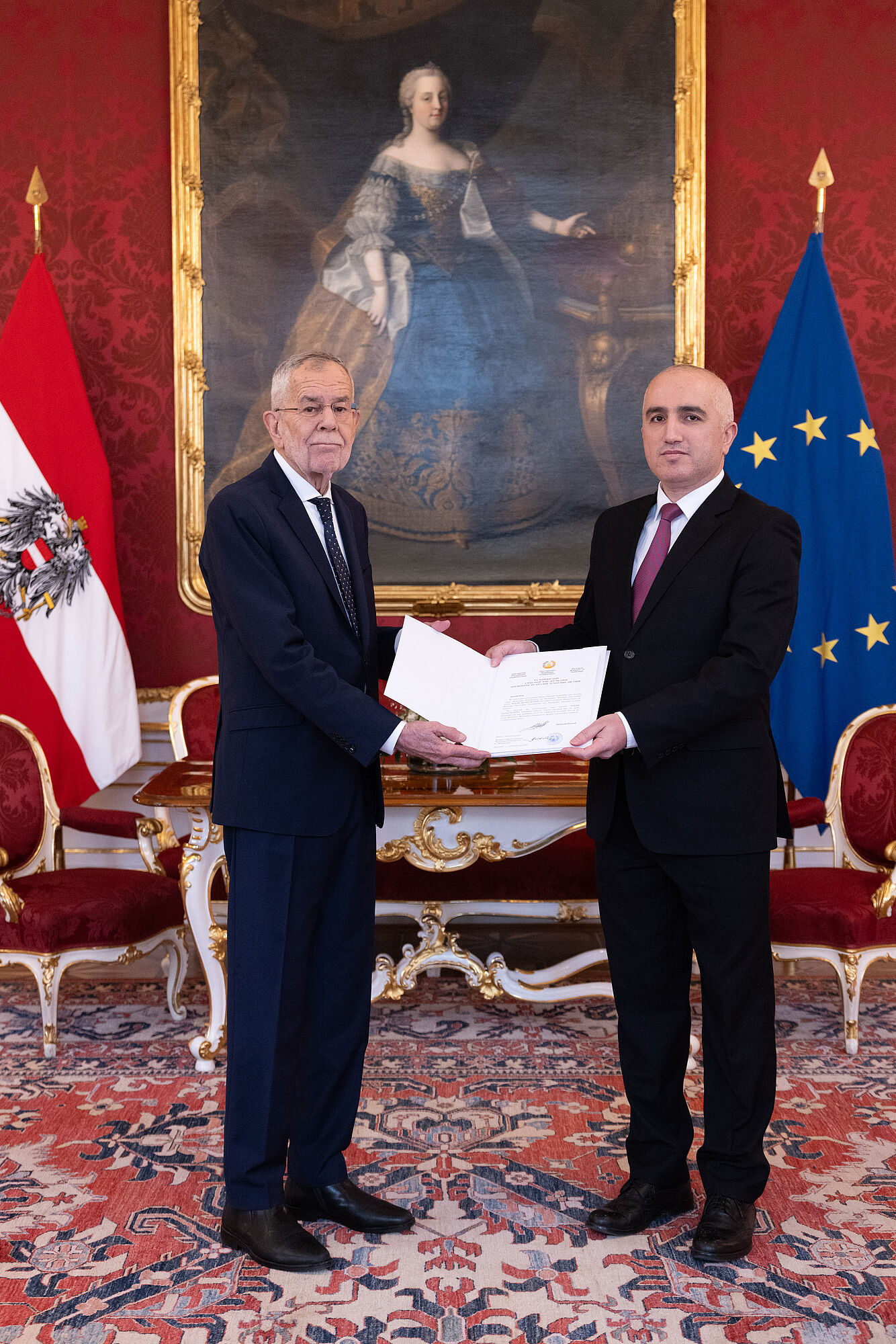 Alejandro solano el salvador (92) foto