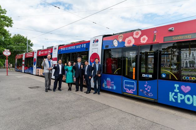alle aktuellen und ehemaligen Betriebe Fachbuch Straßenbahn in Österreich TOLL 